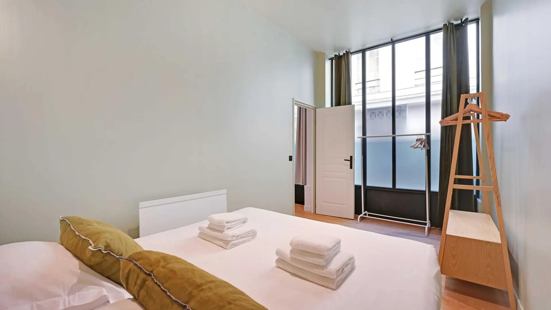 Haven Of Peace-2Br-4P-Near The Palais De Garnier Apartment Paris