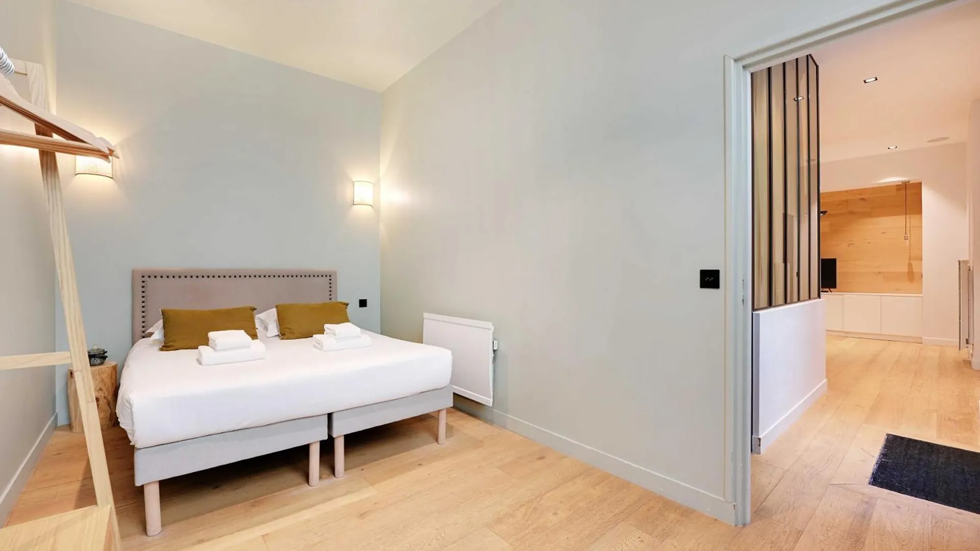 Haven Of Peace-2Br-4P-Near The Palais De Garnier Apartment Paris France